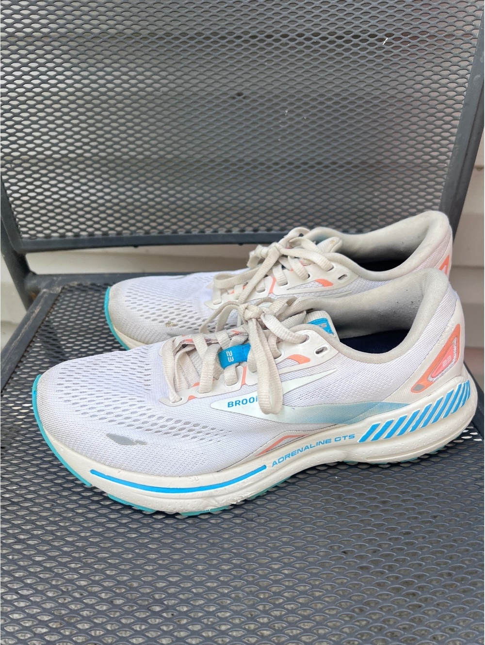 Brooks Women's Size 8.5